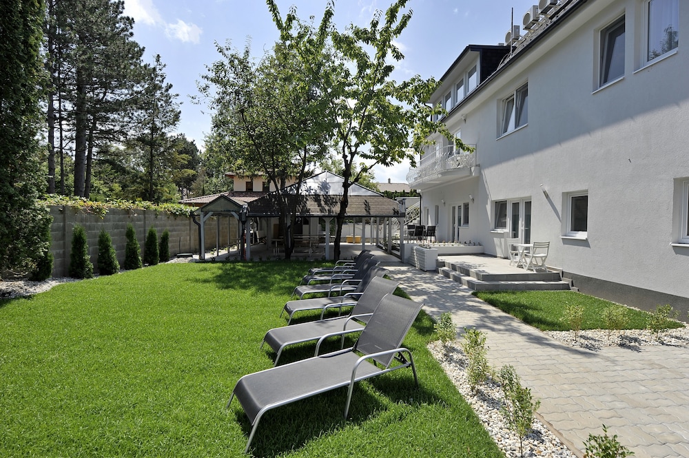 Villa Oliver 25/27