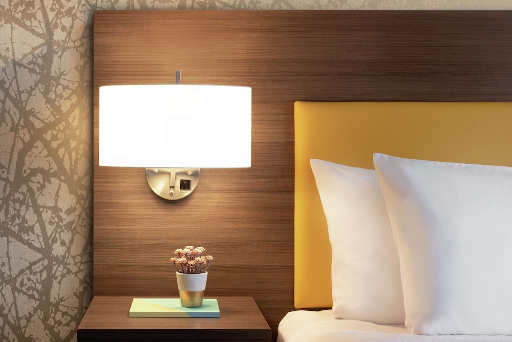 Home2 Suites By Hilton Overland Park Ks 24/35