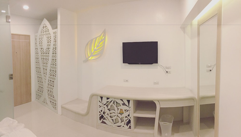 Snoozzotel 10/20