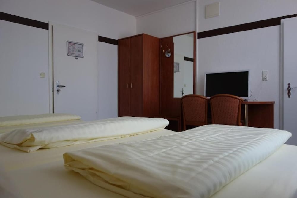 Parkhotel Friedrichstrasse 13/42