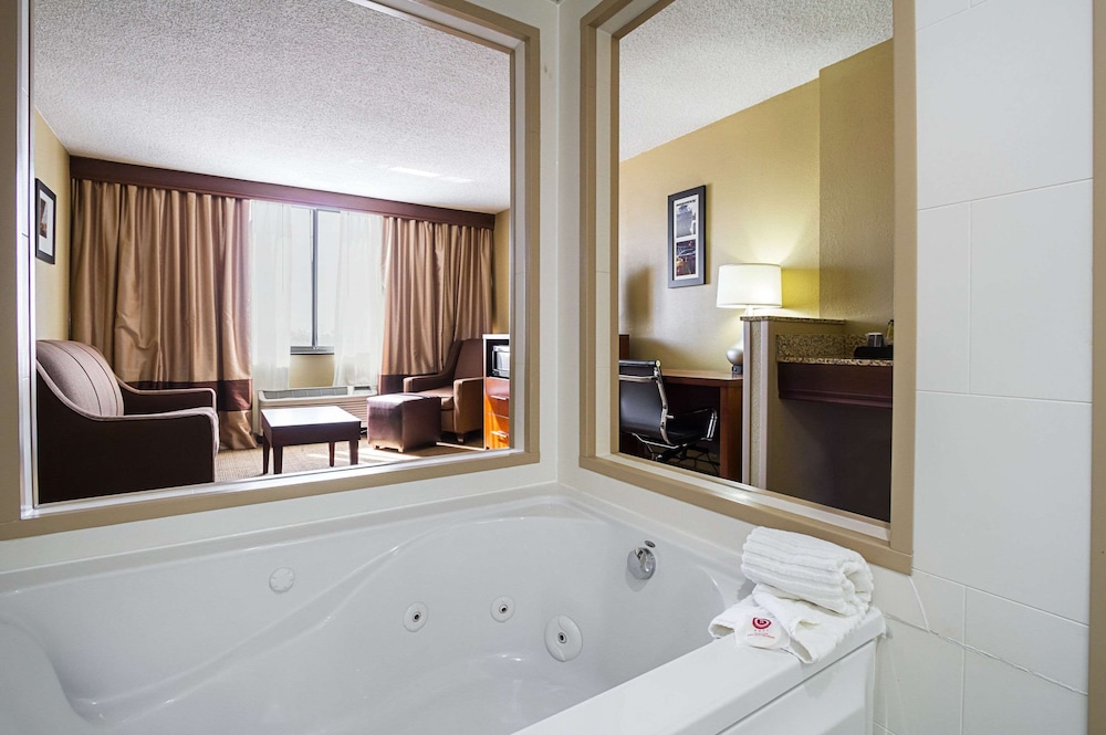 Comfort Inn Cleveland Downtown 7/29