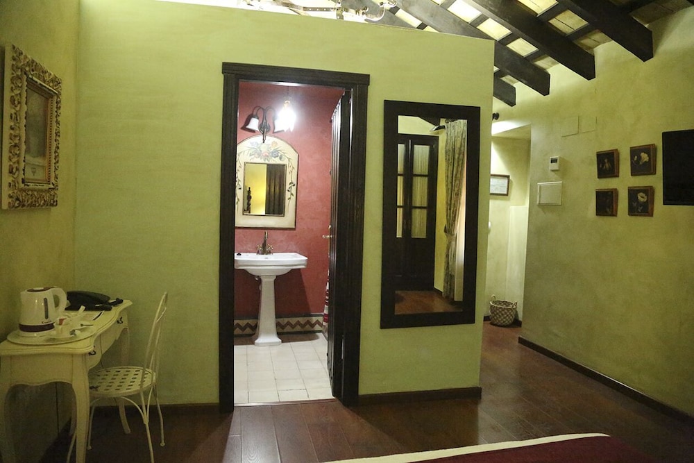La Casona de Calderon Gastronomic And Boutique Hotel 27/50