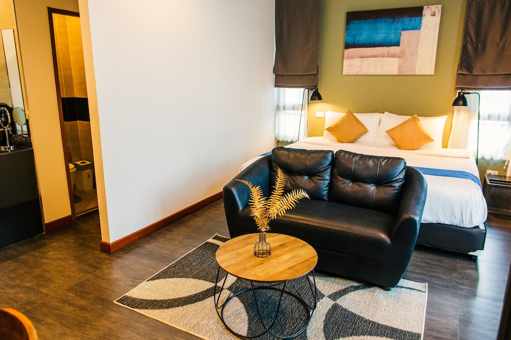 Wealth Boutique Hotel 47/71