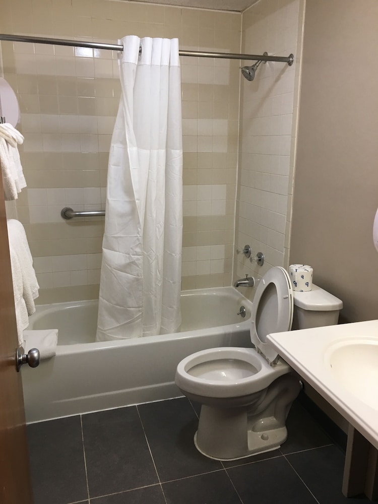 Travelodge by Wyndham Gallipolis 26/33