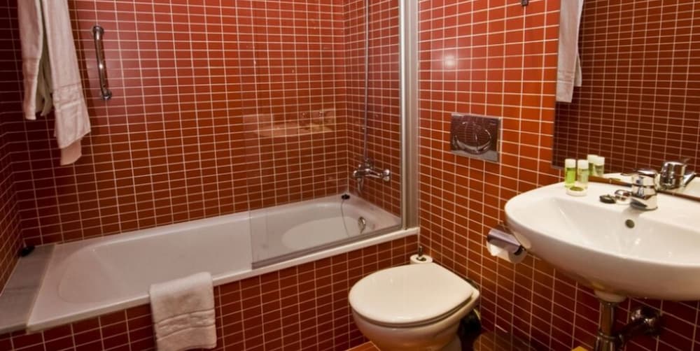 Casp74 Apartments 11/69