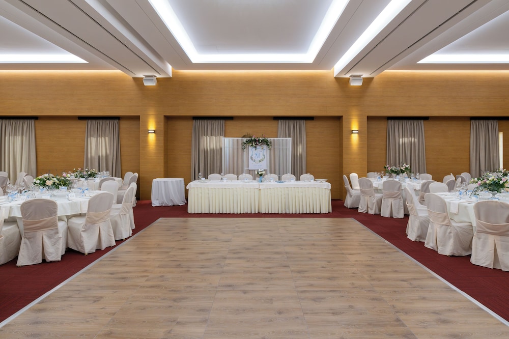 Acandia Hotel 48/63