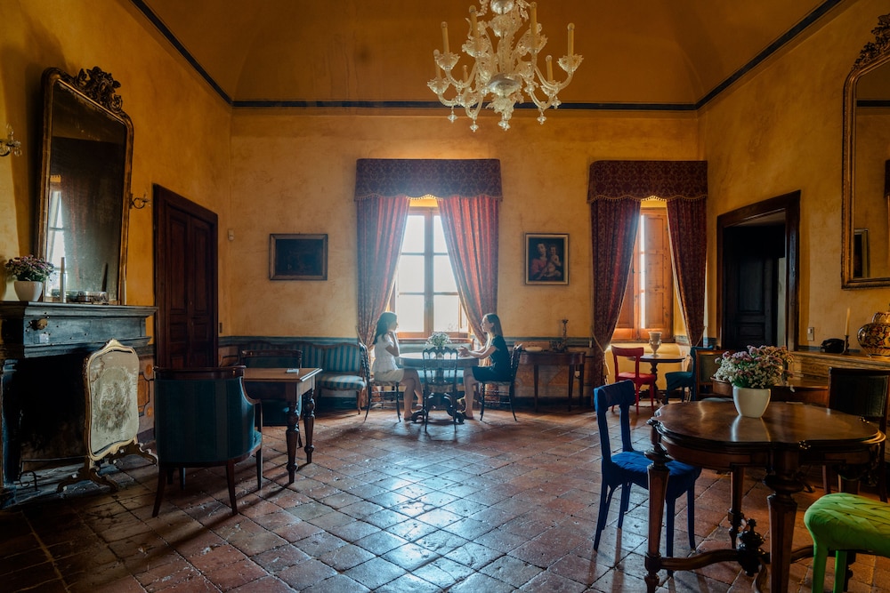CASTELLO DI SEMIVICOLI 25/44