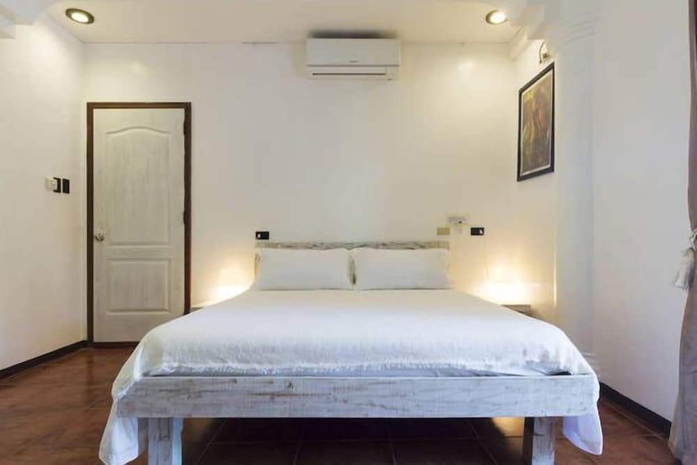 Lanterna Hotel Boracay 24/44
