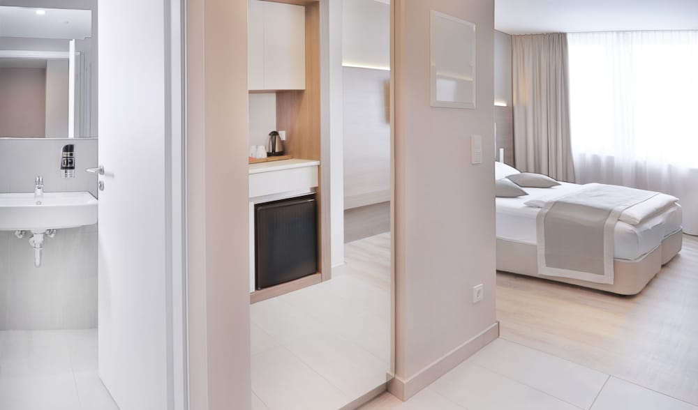 Ocak Apartment Hotel 62/63