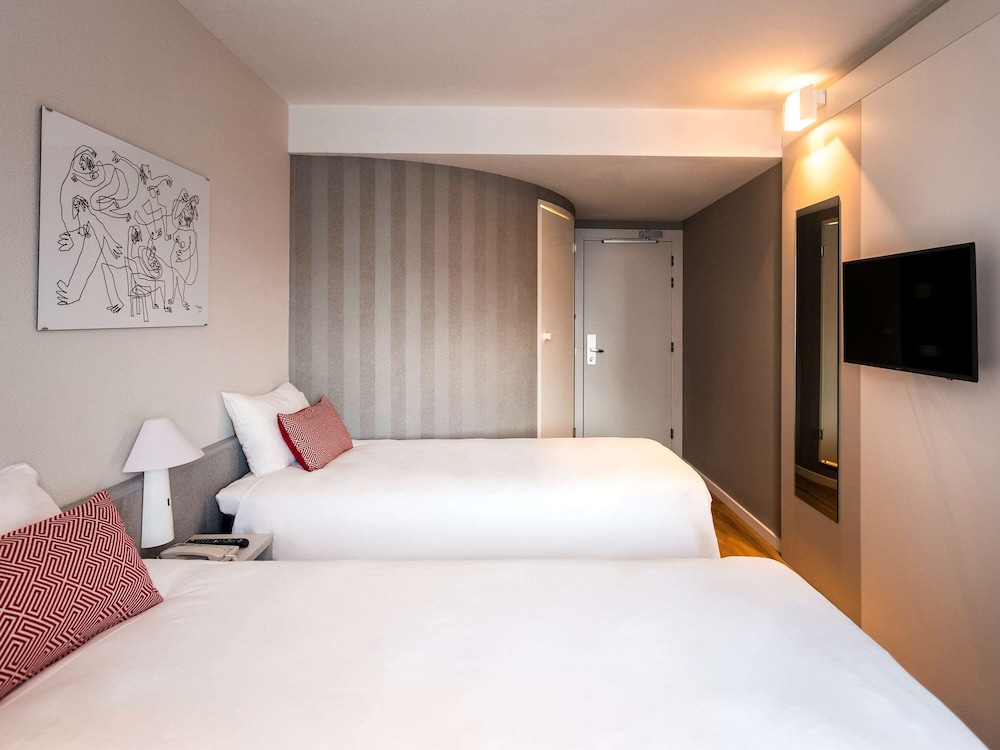 IBIS VALENCIA ALFAFAR 5/73