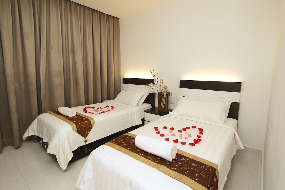 New Century Hotel Melaka 8/32