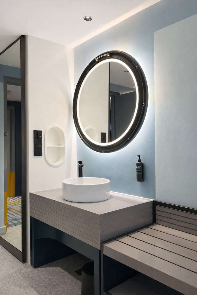 Ibis Styles Subic 5/48
