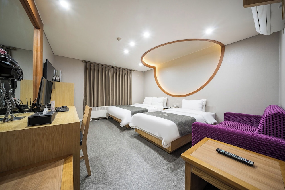 Hotel Amour Symphony 22/49