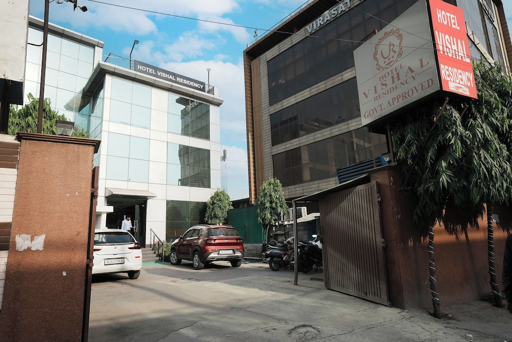 Hotel Vishal Residency(Mahipalpur) 58/64