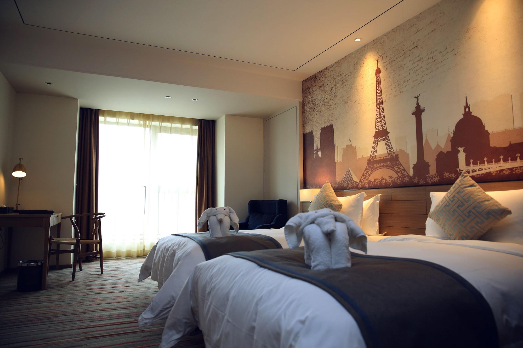 SUPERIOR, TWIN BEDS
