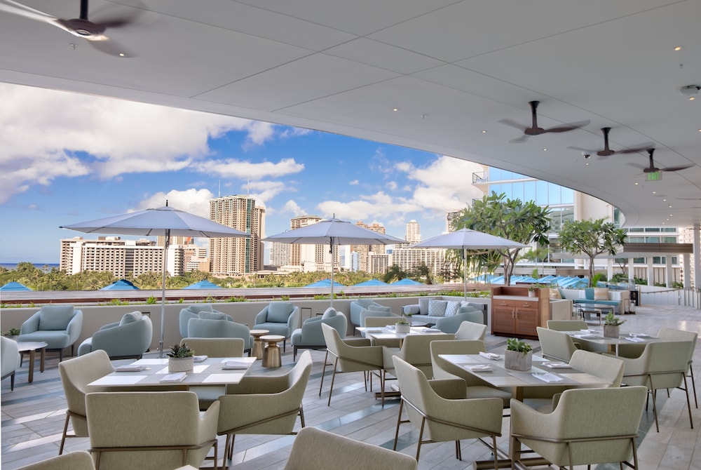 Real Select at the Ritz Carlton Residences, Waikiki Beach 36/50