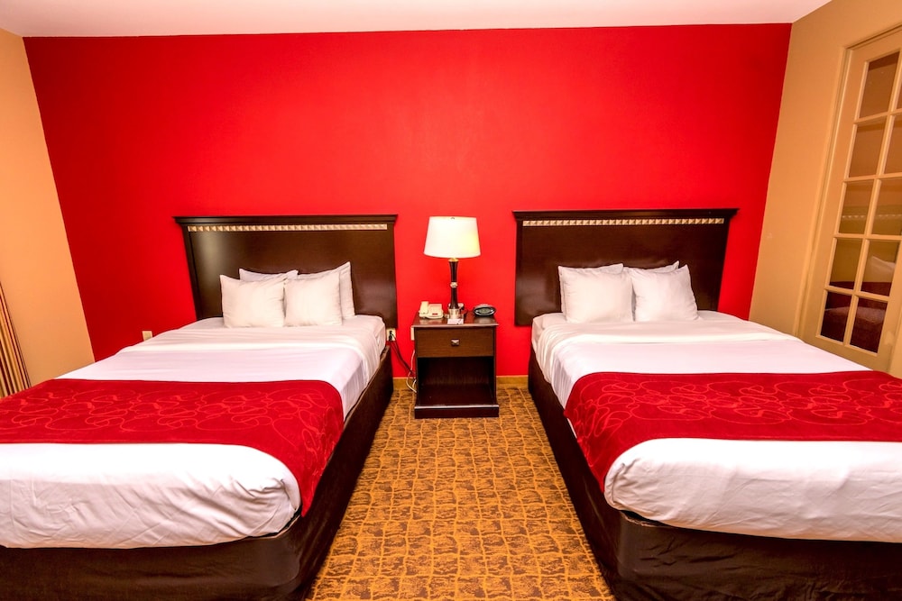 Spark By Hilton Pearland 16/37