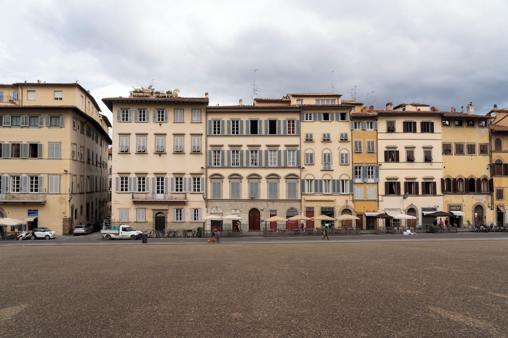 Soggiorno Pitti 4/50