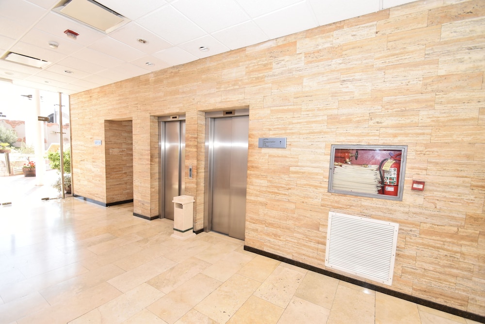 Tower Inn & Suites San Rafael 4/51