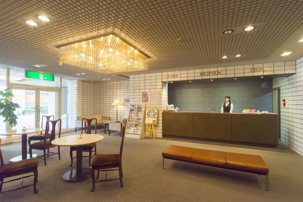 Sky Hotel Uozu Annex 42/49