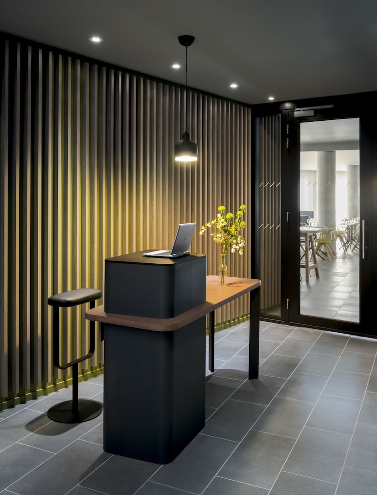 Lobby at Okko Hotels Grenoble Centre, GRENOBLE