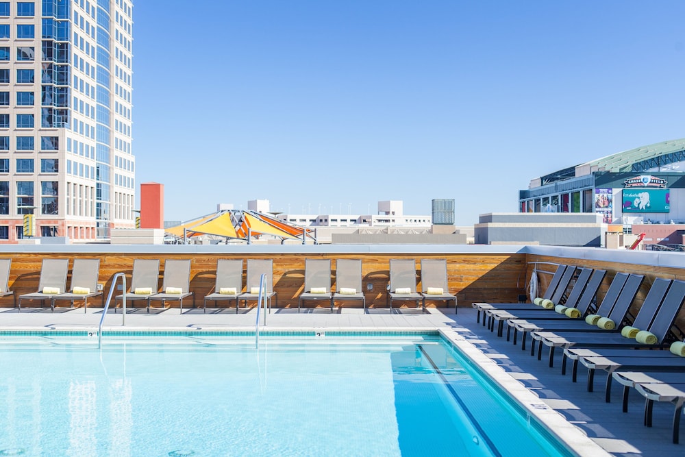Hotel Palomar Phoenix A Kimpton Hotel 5/83