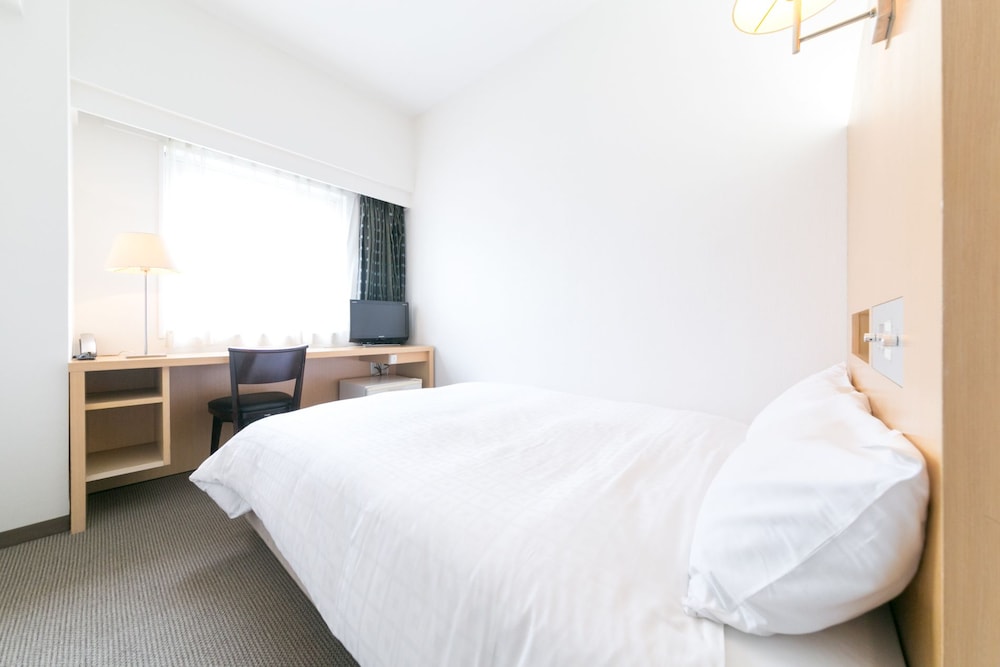 ROOM, DOUBLE BED, SMOKING