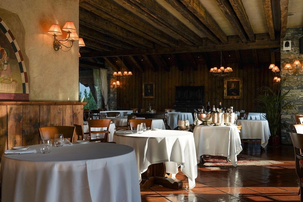 Relais Mont Blanc Hotel and Spa 38/50