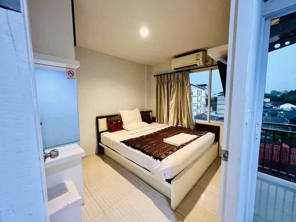 Inn Kham Apartment 14/47