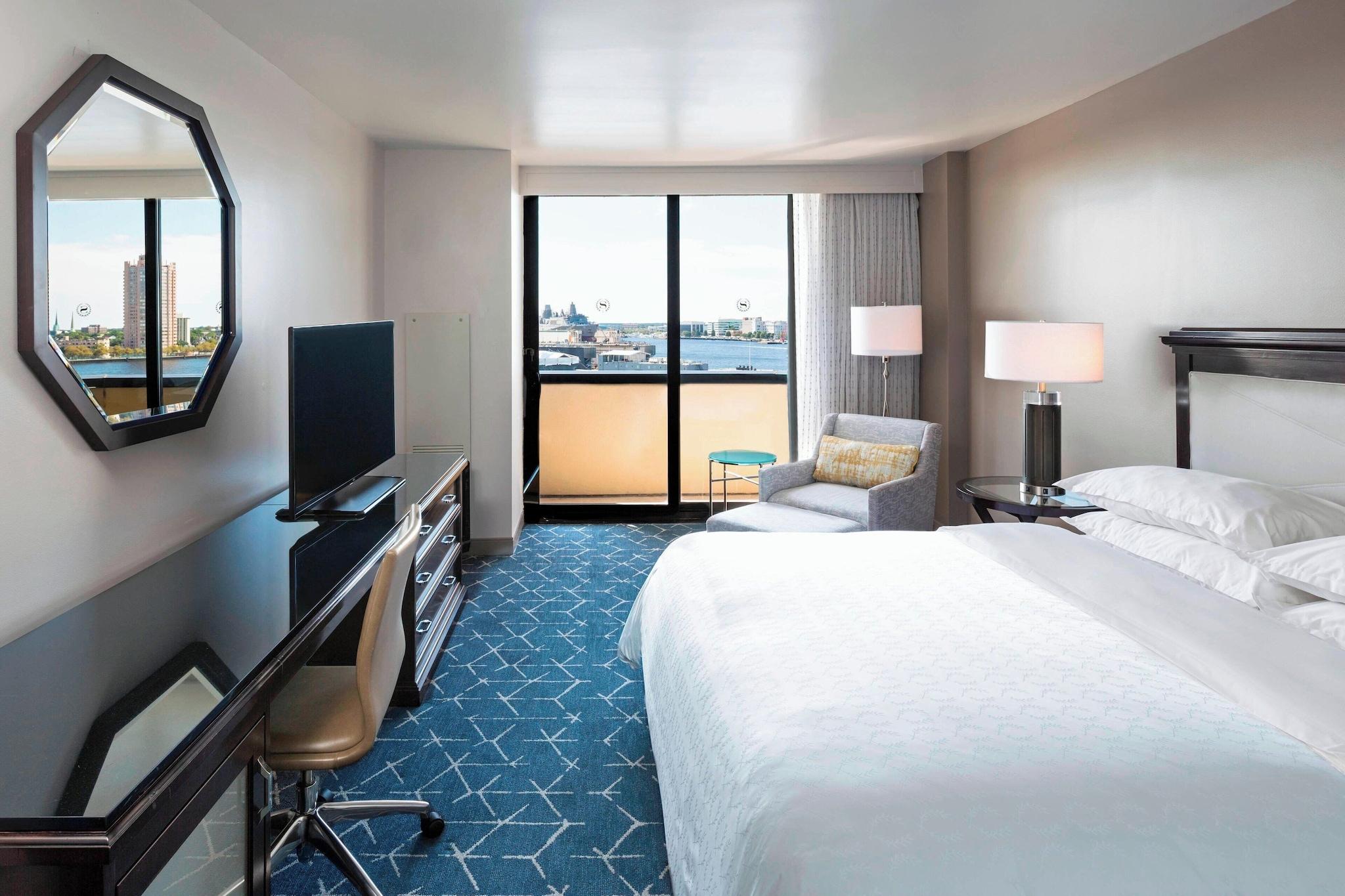 Deluxe, Double Bed, Harbour View
