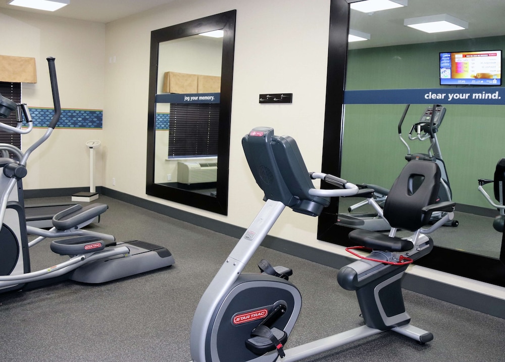 Hampton Inn And Suites Stephenville 22/40