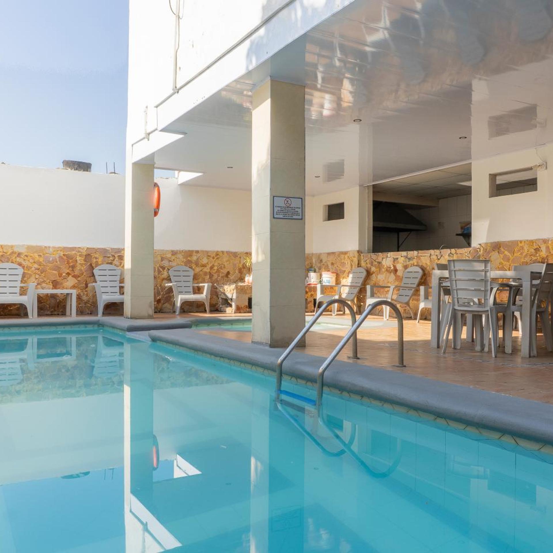 Hotel Olas del Mar 33/50