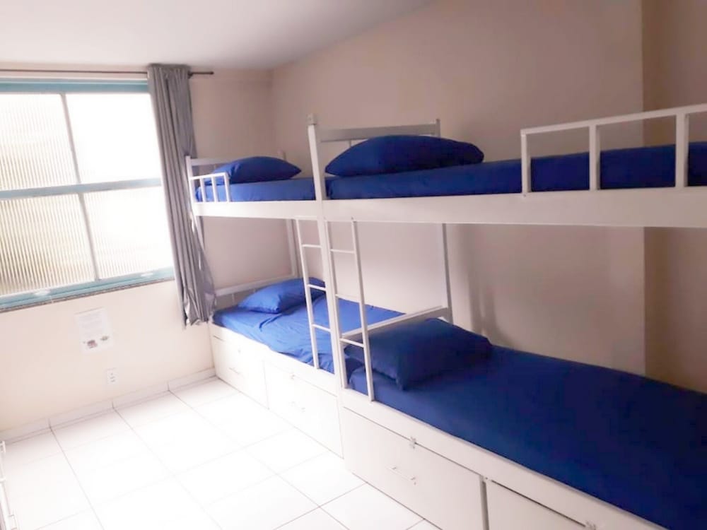 Solar Hostel 24/63