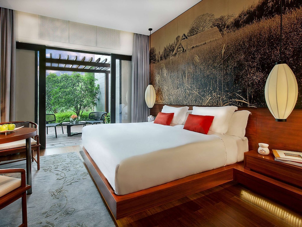 Angsana Hangzhou 7/24