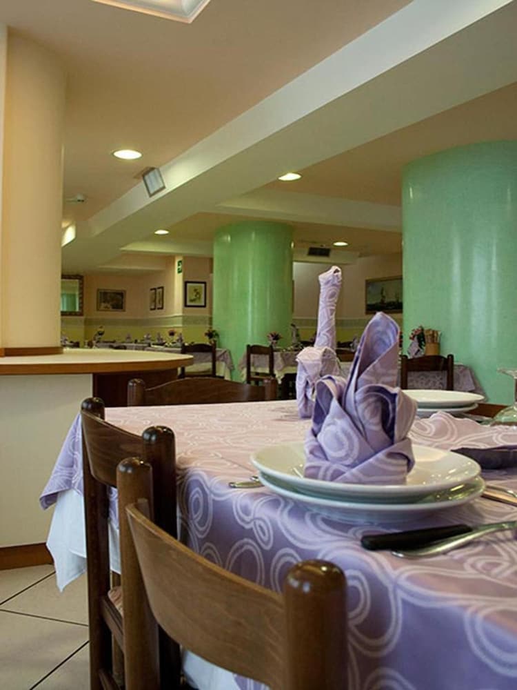 Hotel Monica 19/33