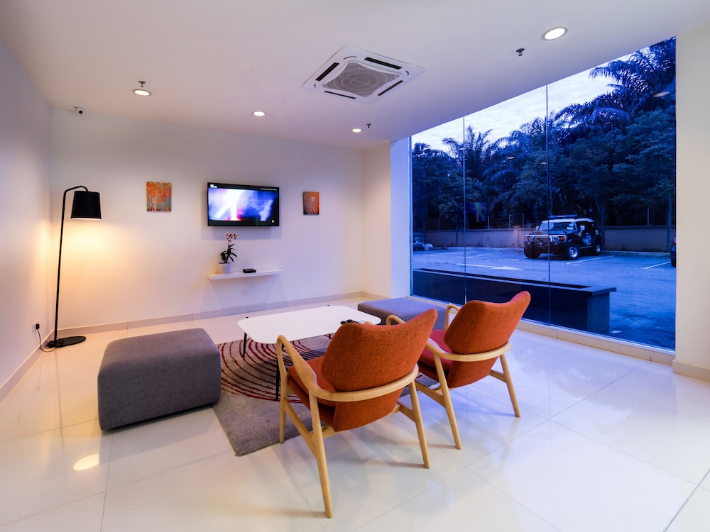 Tune Hotel Klia Aeropolis 42/52