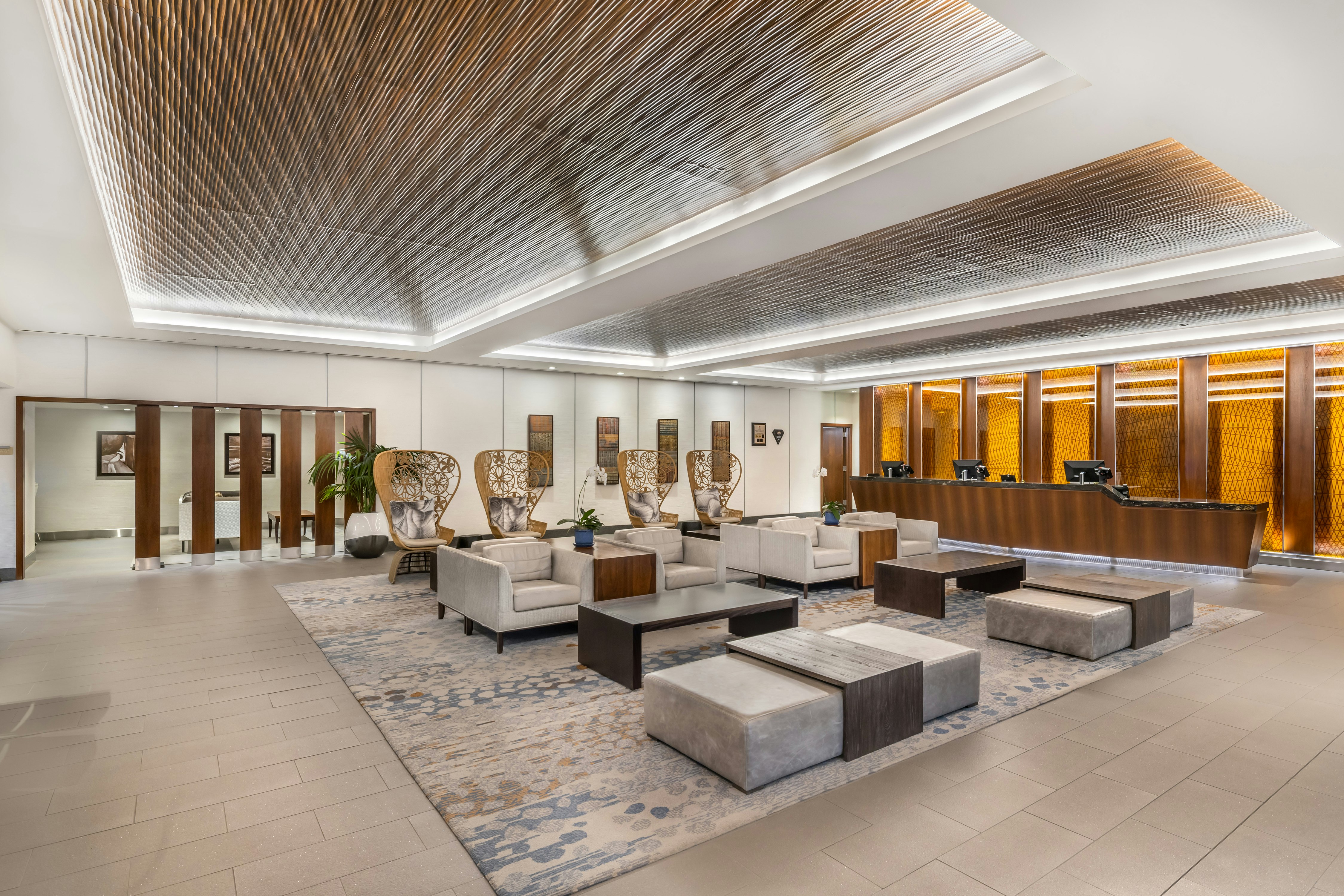 Hokulani Waikiki By Hilton Grand Vacations 47/68