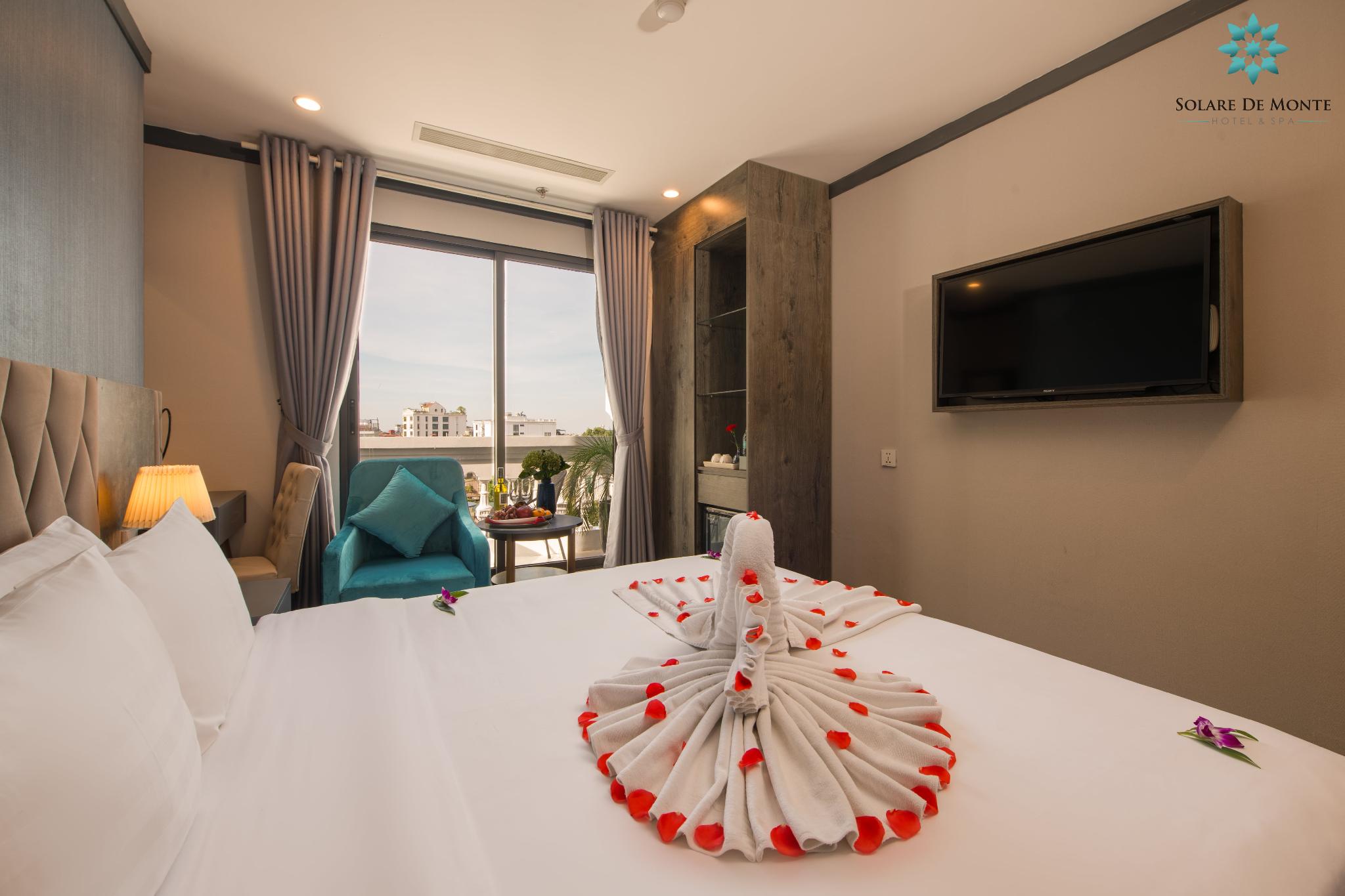 Honeymoon, Suite