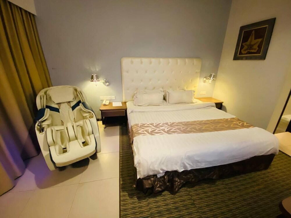 Ritz Garden Hotel Manjung 15/62