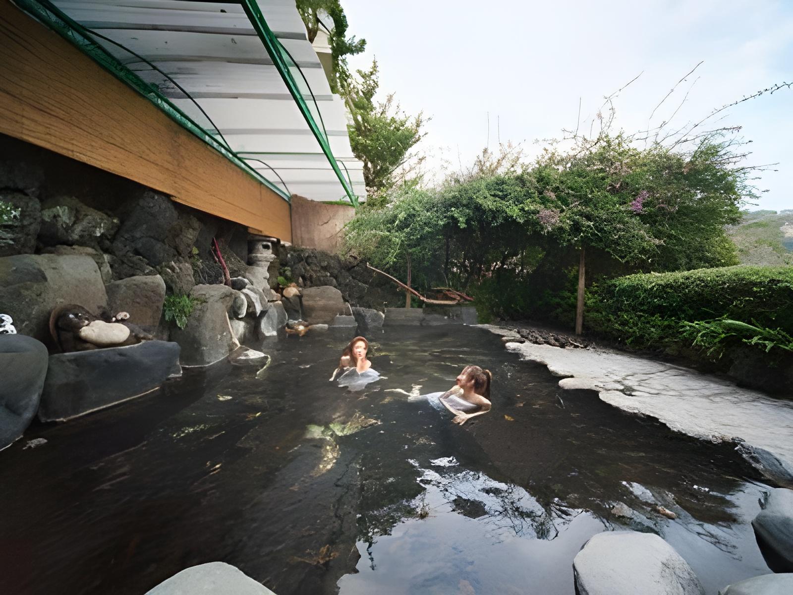 Takami Hotel 22/38