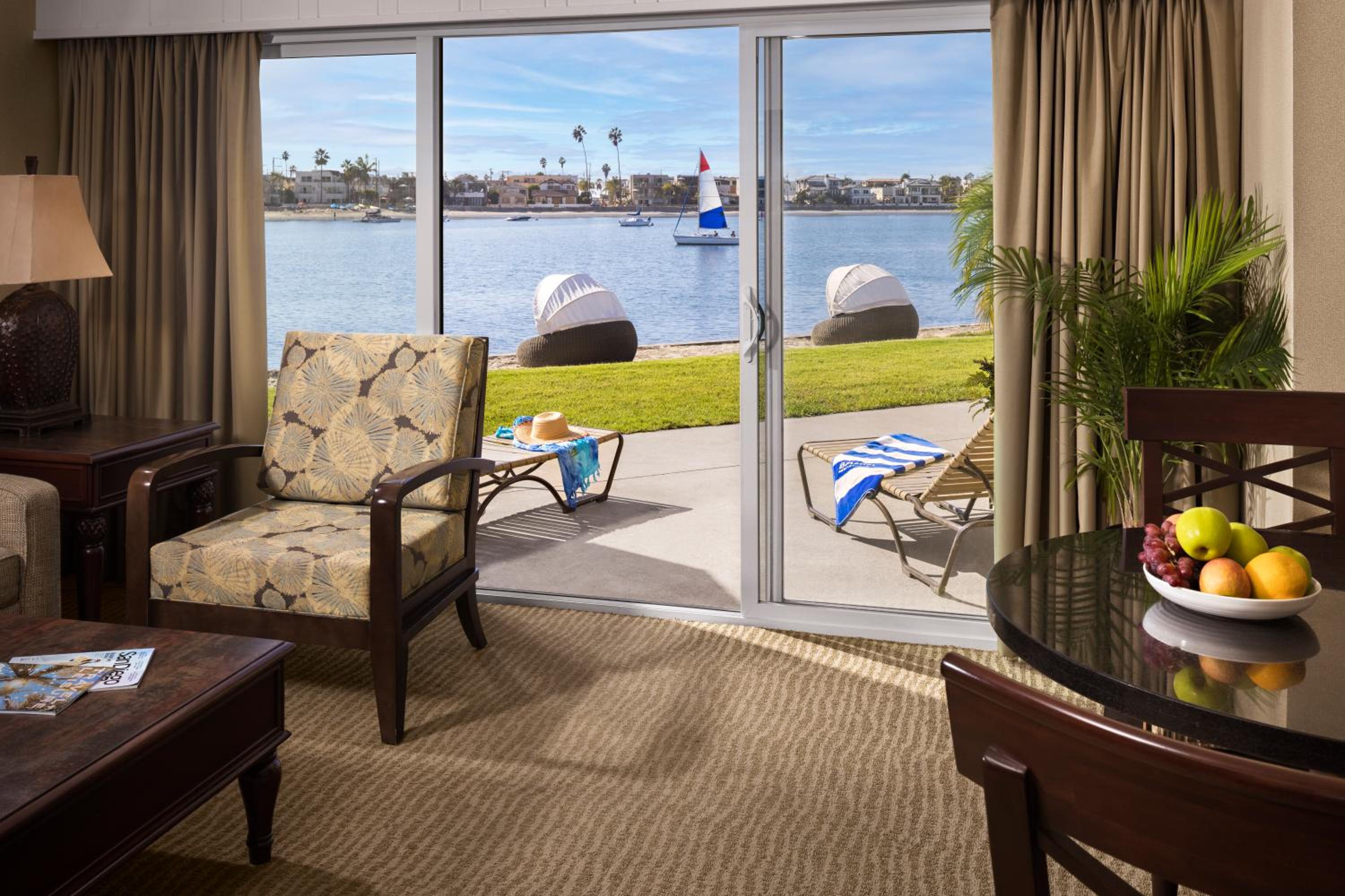 Suite, King Bed, Beach Front, Patio, Accessible