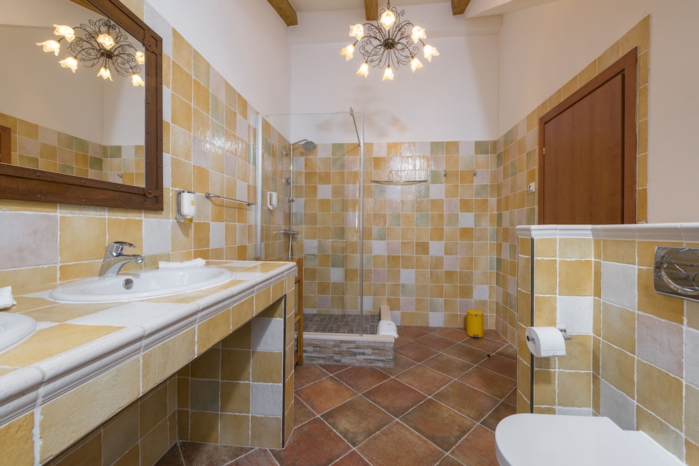 Hotel Villa Nora 48/49