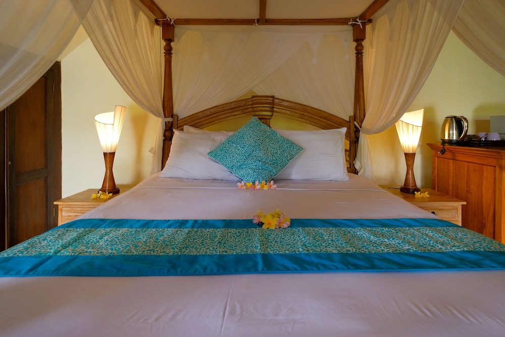 STANDARD, DOUBLE BED