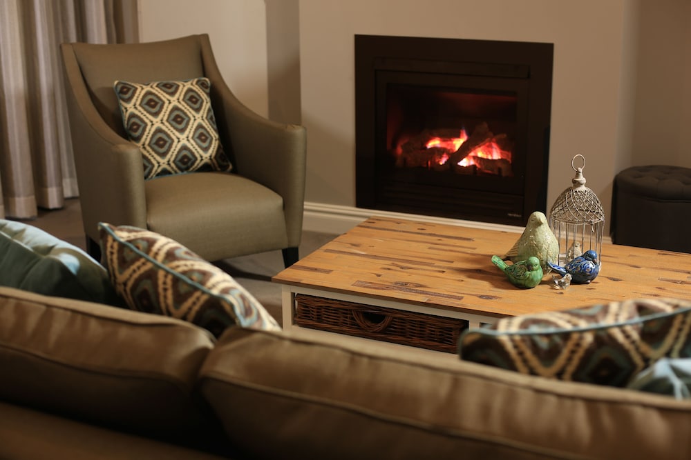 Parklands Country Gardens and Lodges 27/66