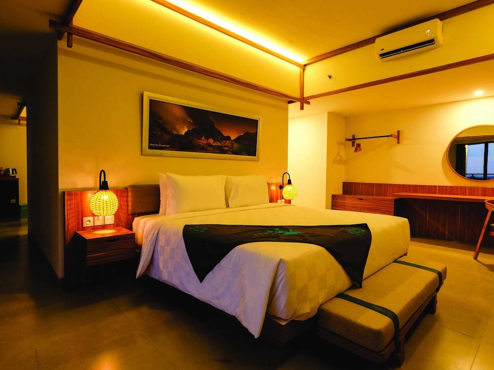 ILLIRA Hotel Banyuwangi 20/56