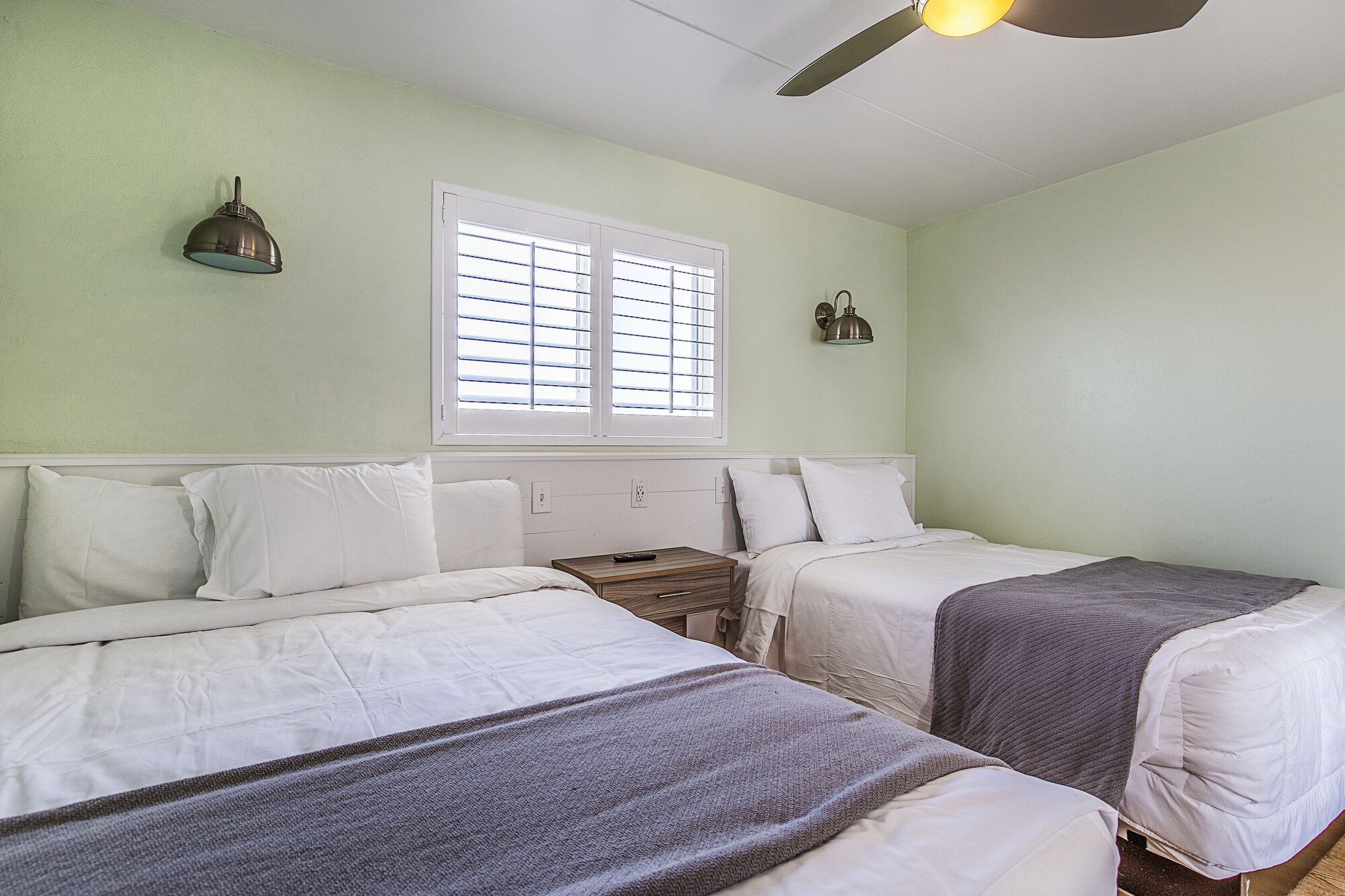 Family Suite, 2 Double Beds, Ocean View, Sofa