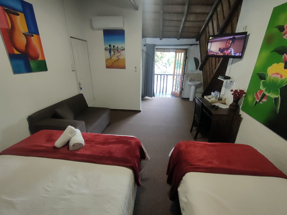Libra Lodge 12/45