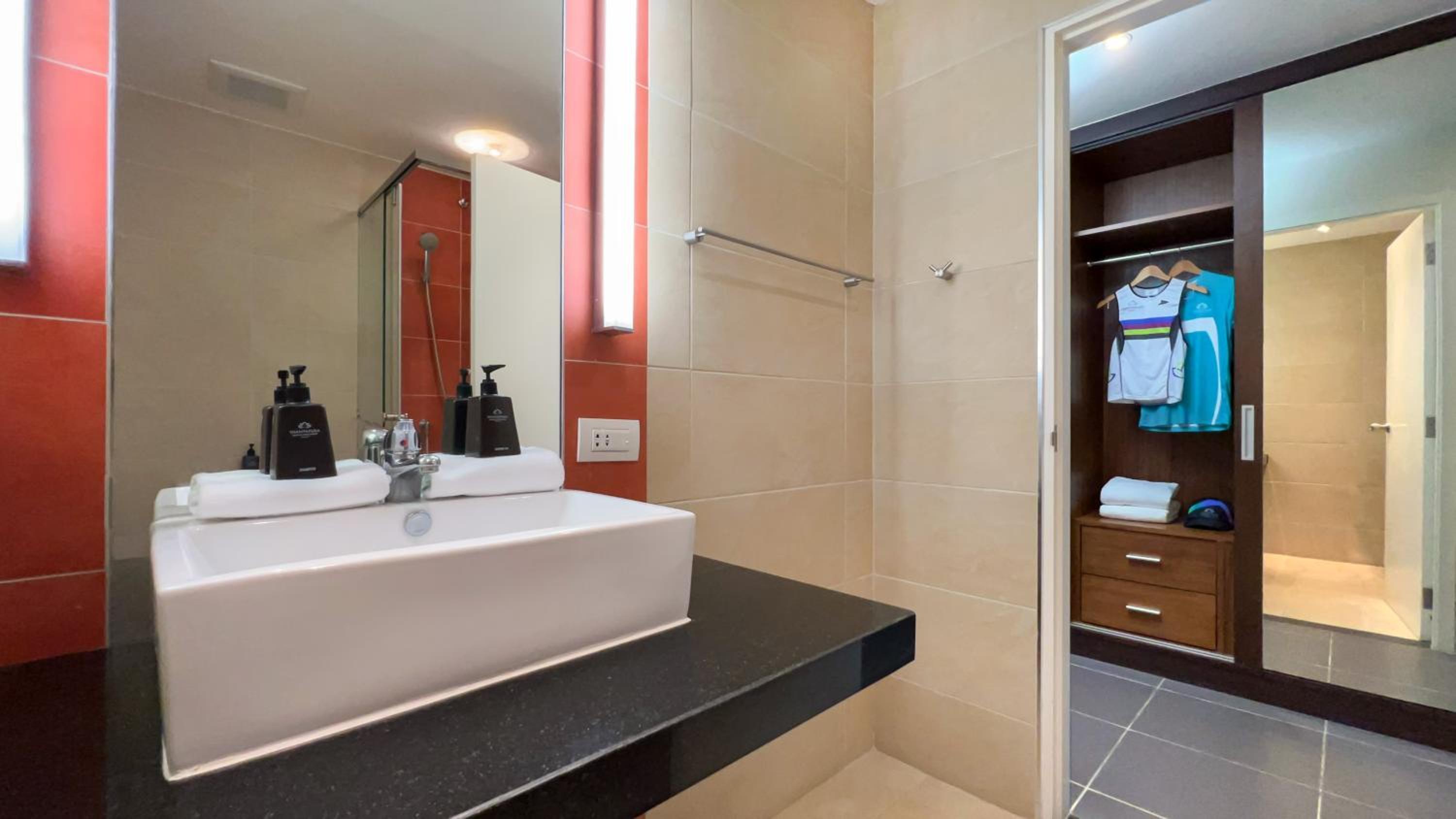 Standard, Twin Beds, Garden Wing، THANYAPURA RETREAT HOTEL PHUKET 9/10