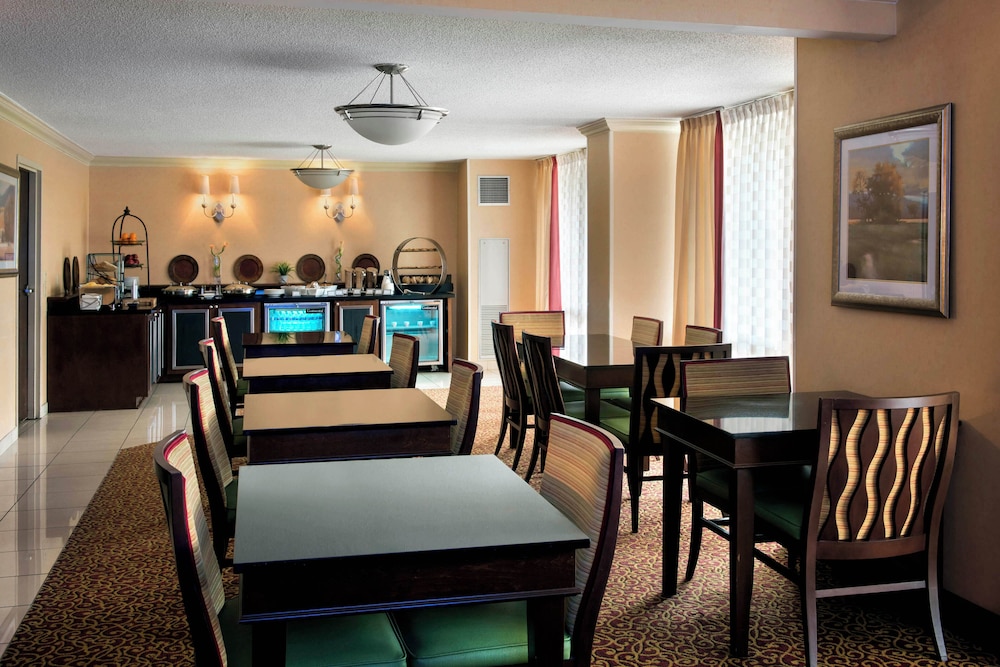 Saddle Brook Marriott 34/50