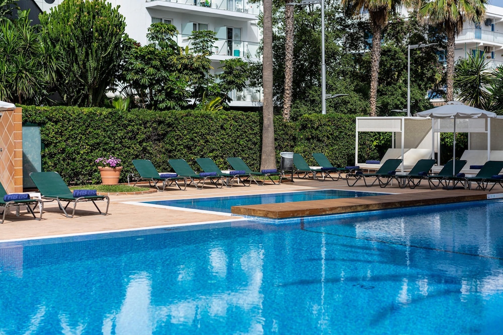 THB Niagara - Adults Only 58/62